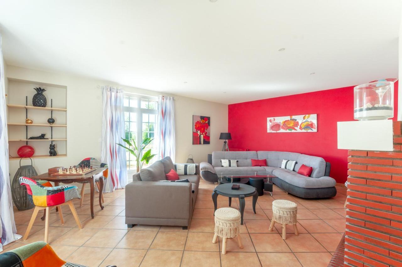 Vila Chez Annie Et William Montpouillan Exteriér fotografie