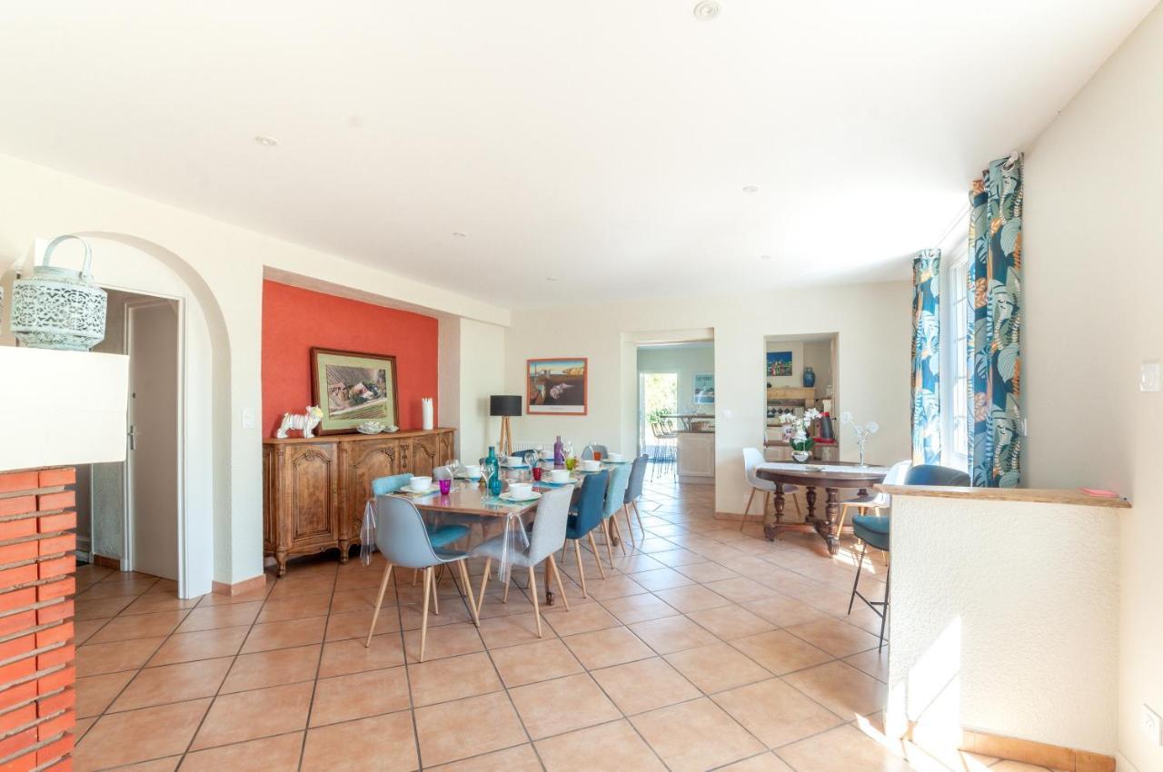 Vila Chez Annie Et William Montpouillan Exteriér fotografie