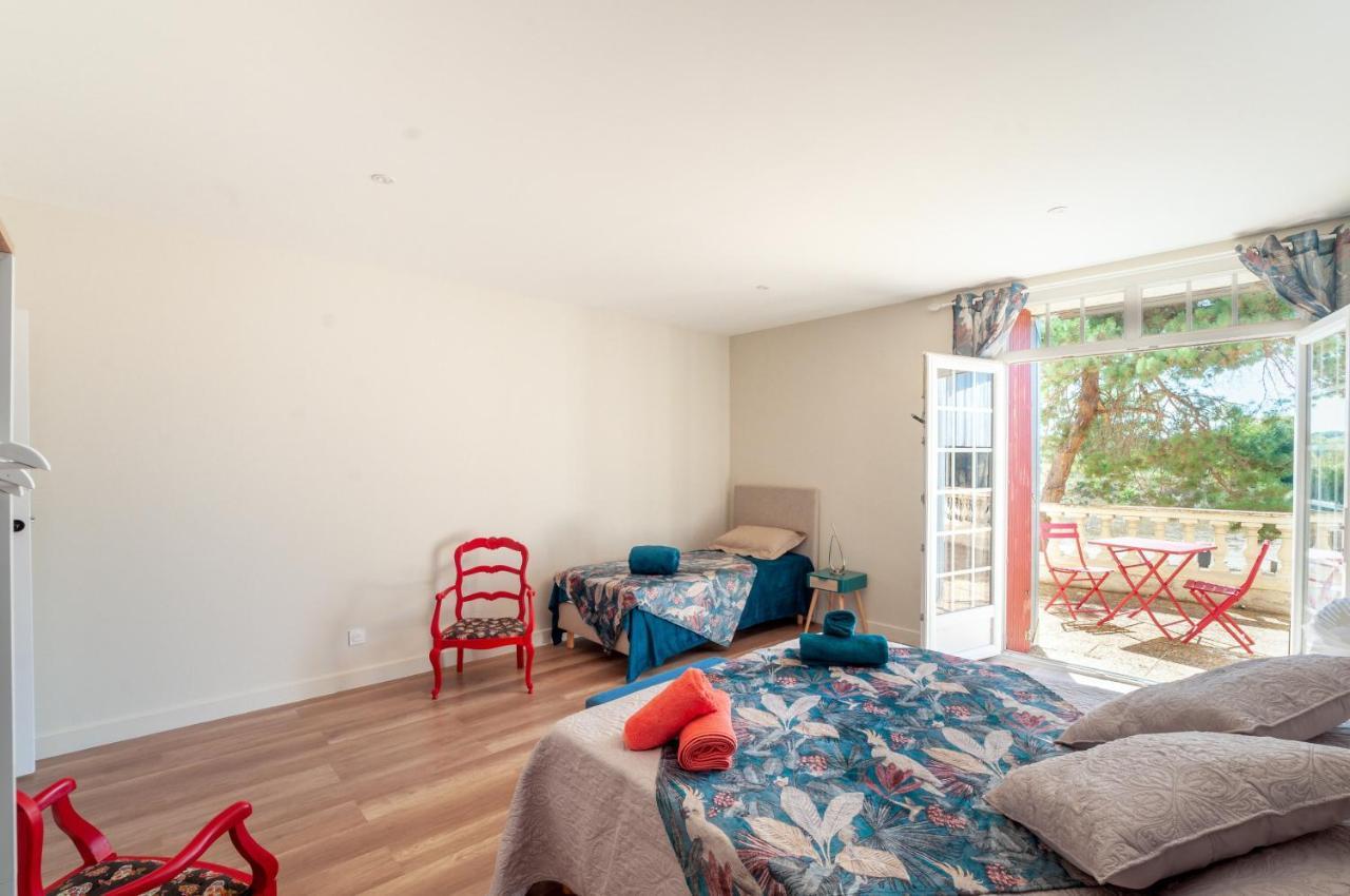 Vila Chez Annie Et William Montpouillan Exteriér fotografie